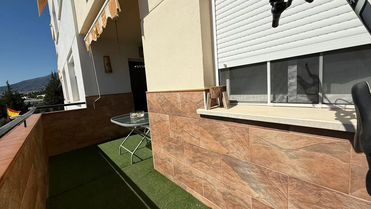 815ec755-c1a4-498c-8e3e-4f8eba0c38c4