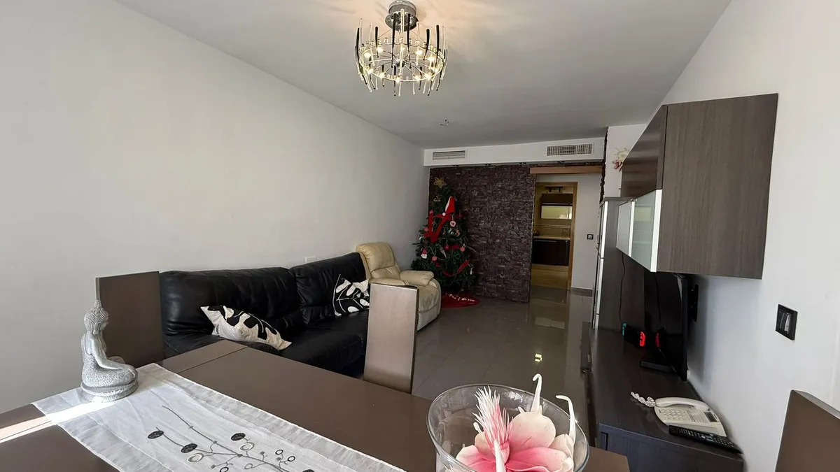 abc794e7-f74d-4ade-865e-a1d4afbfd263