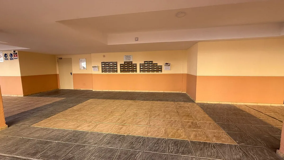 c31deb71-b3cf-49c5-b037-f39834d258fb