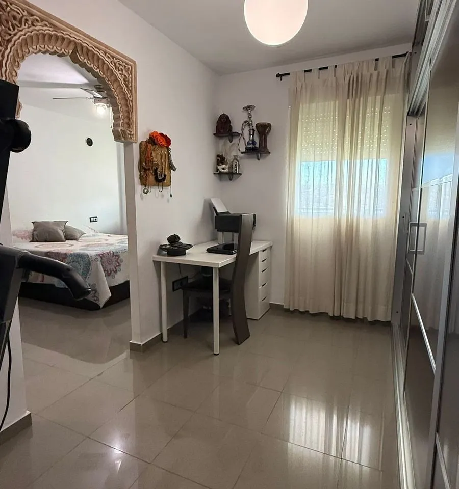 d3a3f1e3-aea8-49c8-be48-cc2db0c1cbef