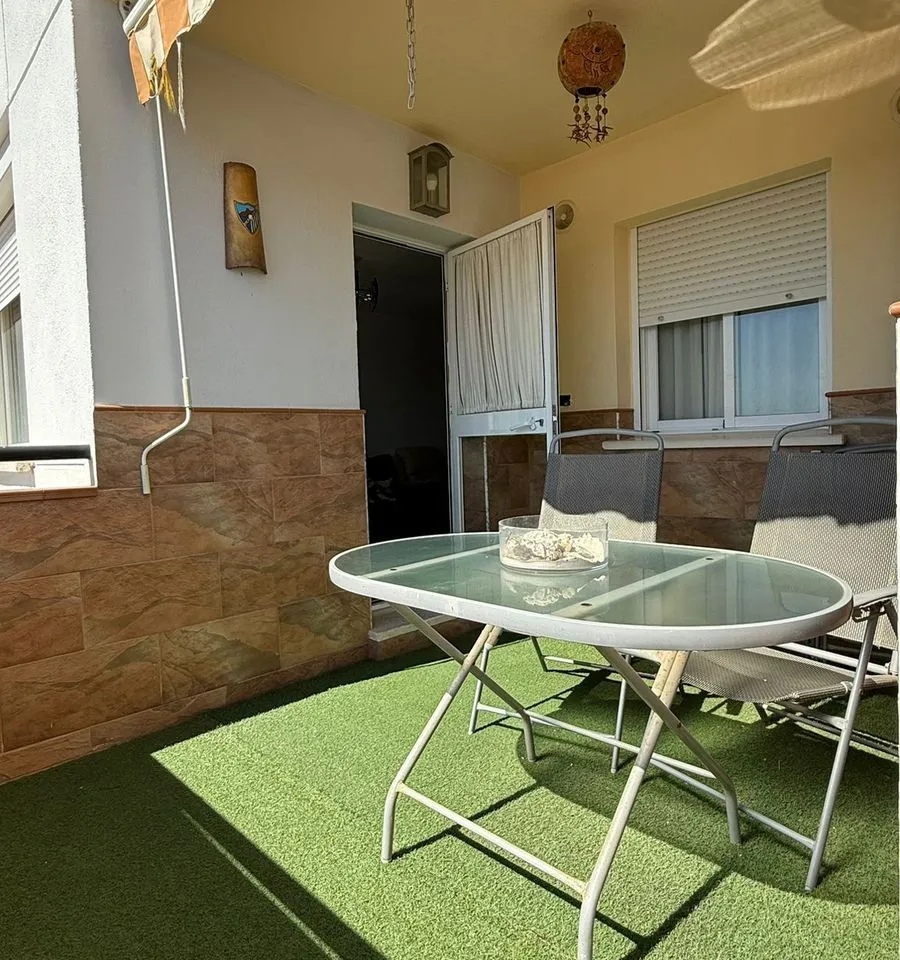 e088eeb0-db77-4326-a9c7-613a6ac6a115