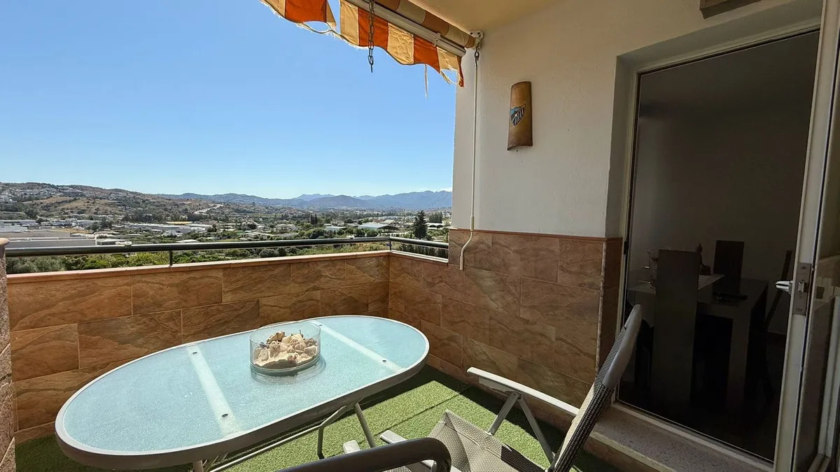 ee04b497-8d02-49bd-9697-a42df88100b2