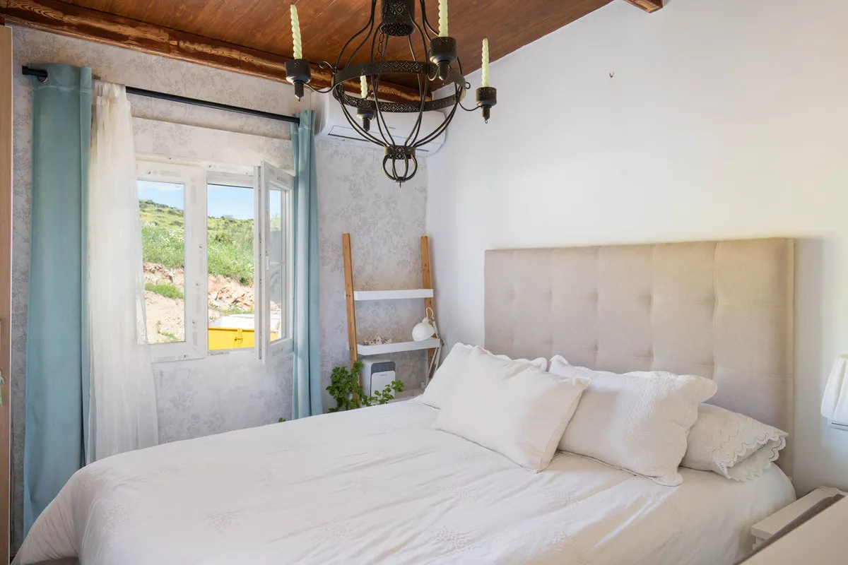 c2f5fbbc-5e0e-4999-b0bf-54ca2aa1eb2c