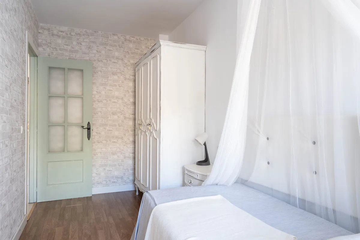 c2f83385-35cf-4a74-8904-08dd6ebf6b97