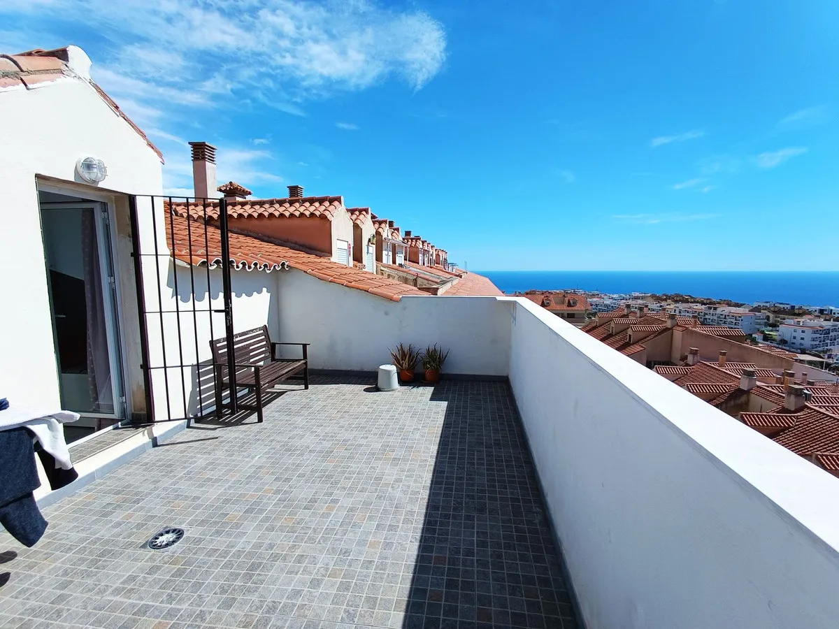 3023b120-b6a1-461b-ab16-e7e9a2de027e