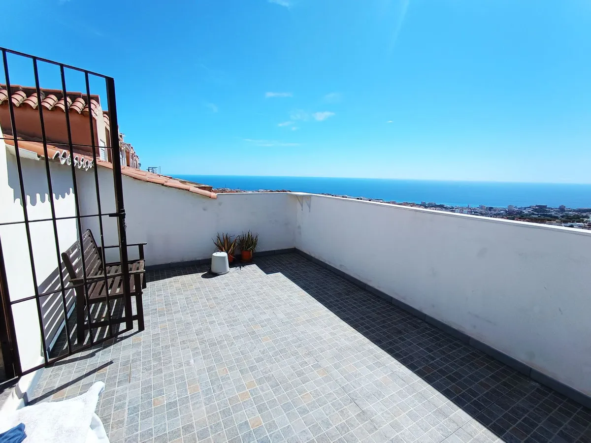 c576eeff-993d-4f25-b08e-0f1cf0884d25