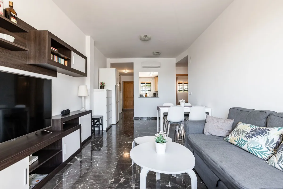 5400cd43-f828-41fa-a637-9b2bf87da111