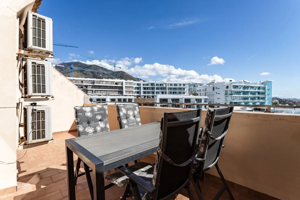 76ca75a8-4adc-4cba-ad48-152a8b896f5a