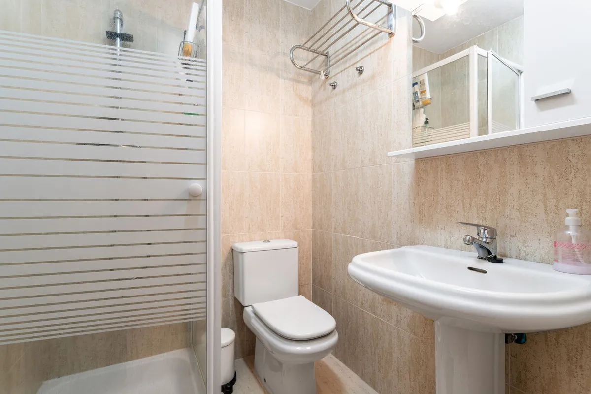 b2e0be13-51e9-46f1-927b-7b86b8ff8180