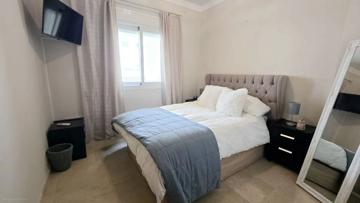 f7439b2e-02f4-41f6-b9df-71590273e1e6