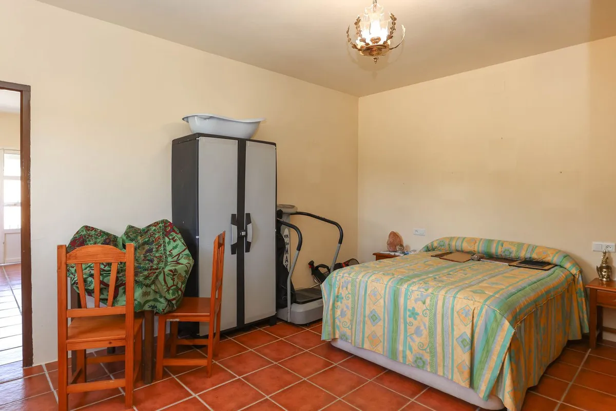 0695e2cf-a316-4c6e-b0a2-60e456a5cff2