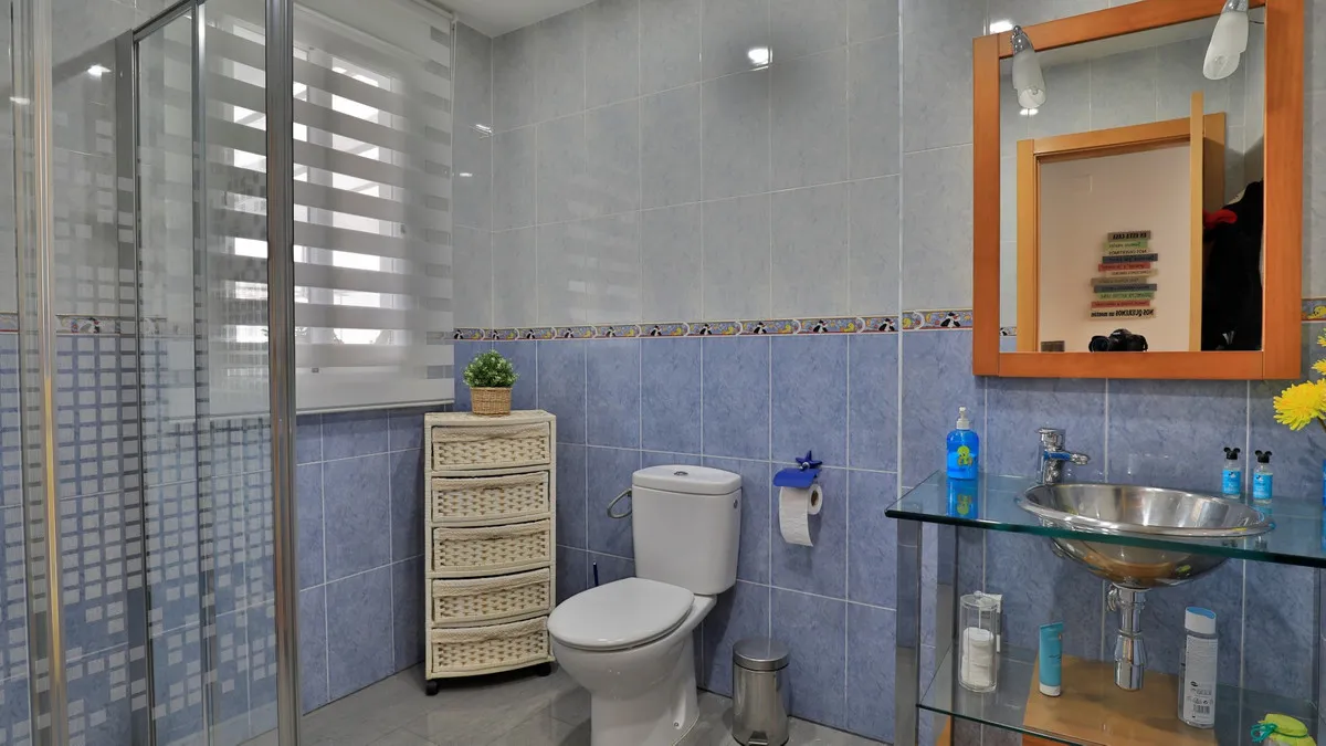 d0a47da9-9e10-4db7-a21a-fd1b5c24bb58