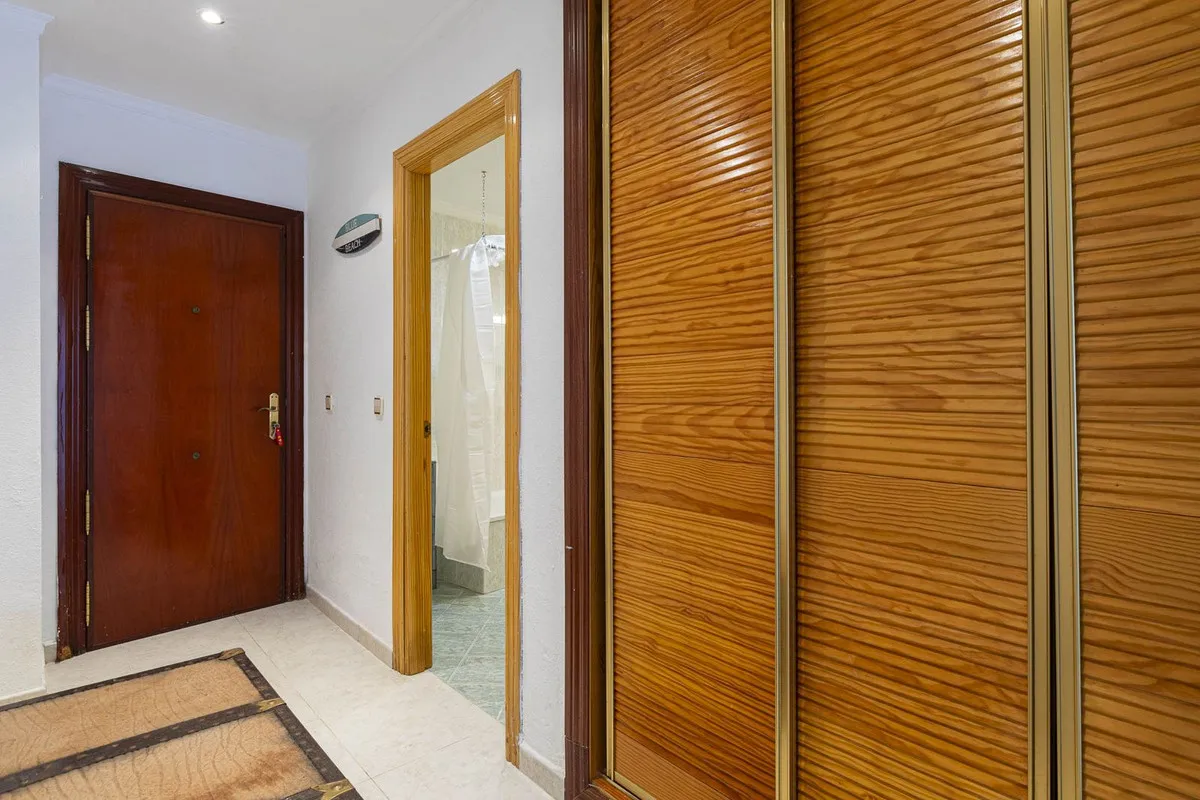 cdfa4886-6be1-4b83-bcd0-b2f3137863f9