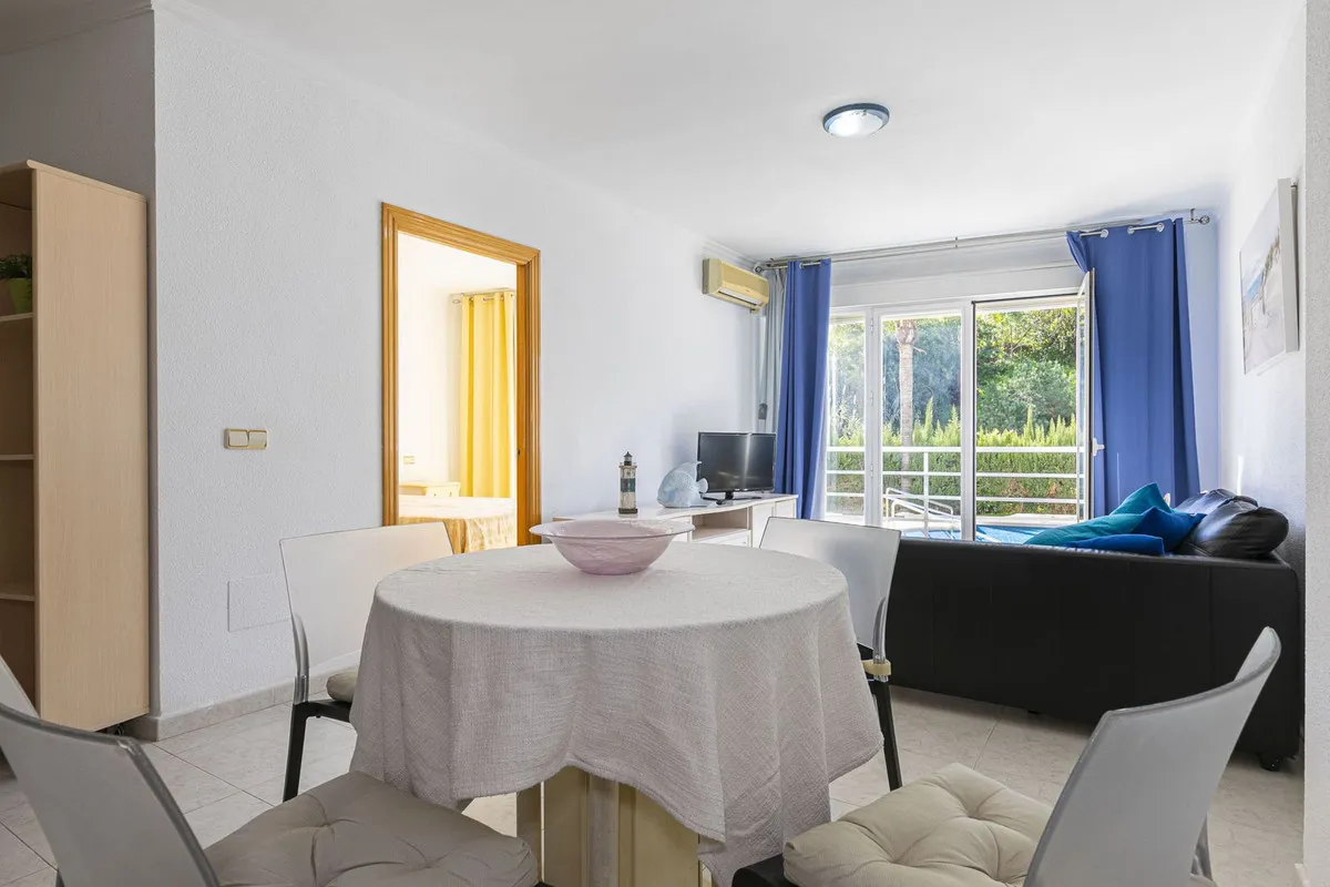 d6e2b1e7-d814-47a7-9507-8541b992439c