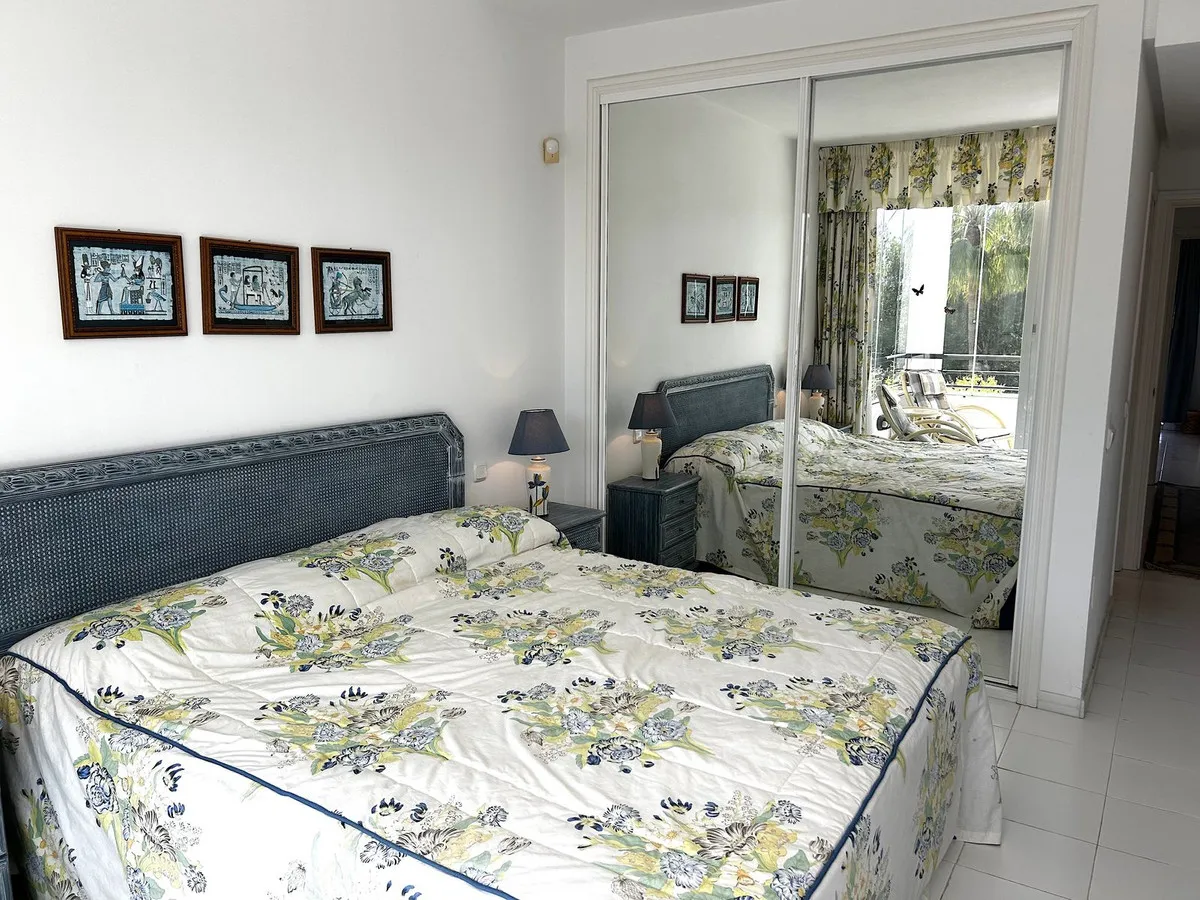 d4e84fde-52c8-4fb7-9185-21aaae59a3fd