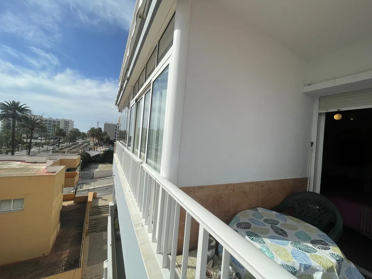 2ce71273-4244-415f-81c4-125c8f6da3b2