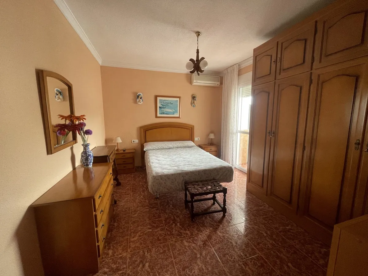 9579037e-b7fb-41fd-94f5-56e07a62f996