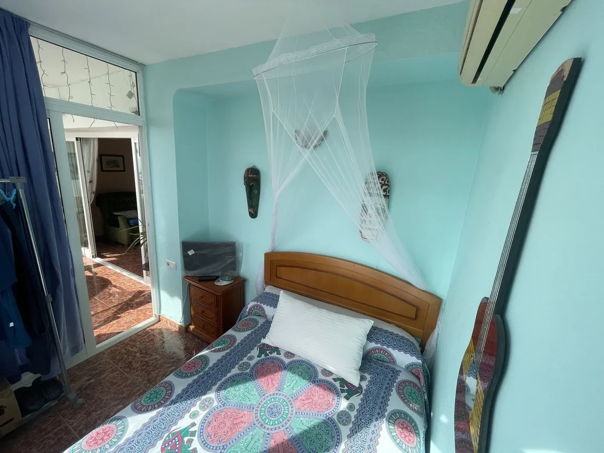 a1fd35a3-80f8-406d-b6ef-eb79848e33e2