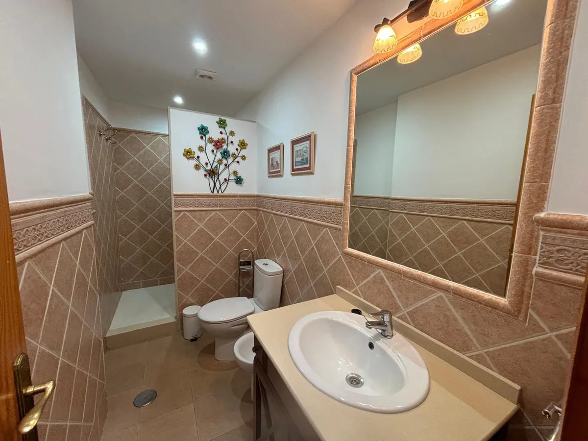 8757b73b-32dc-4274-9abf-110dcb63a2d6