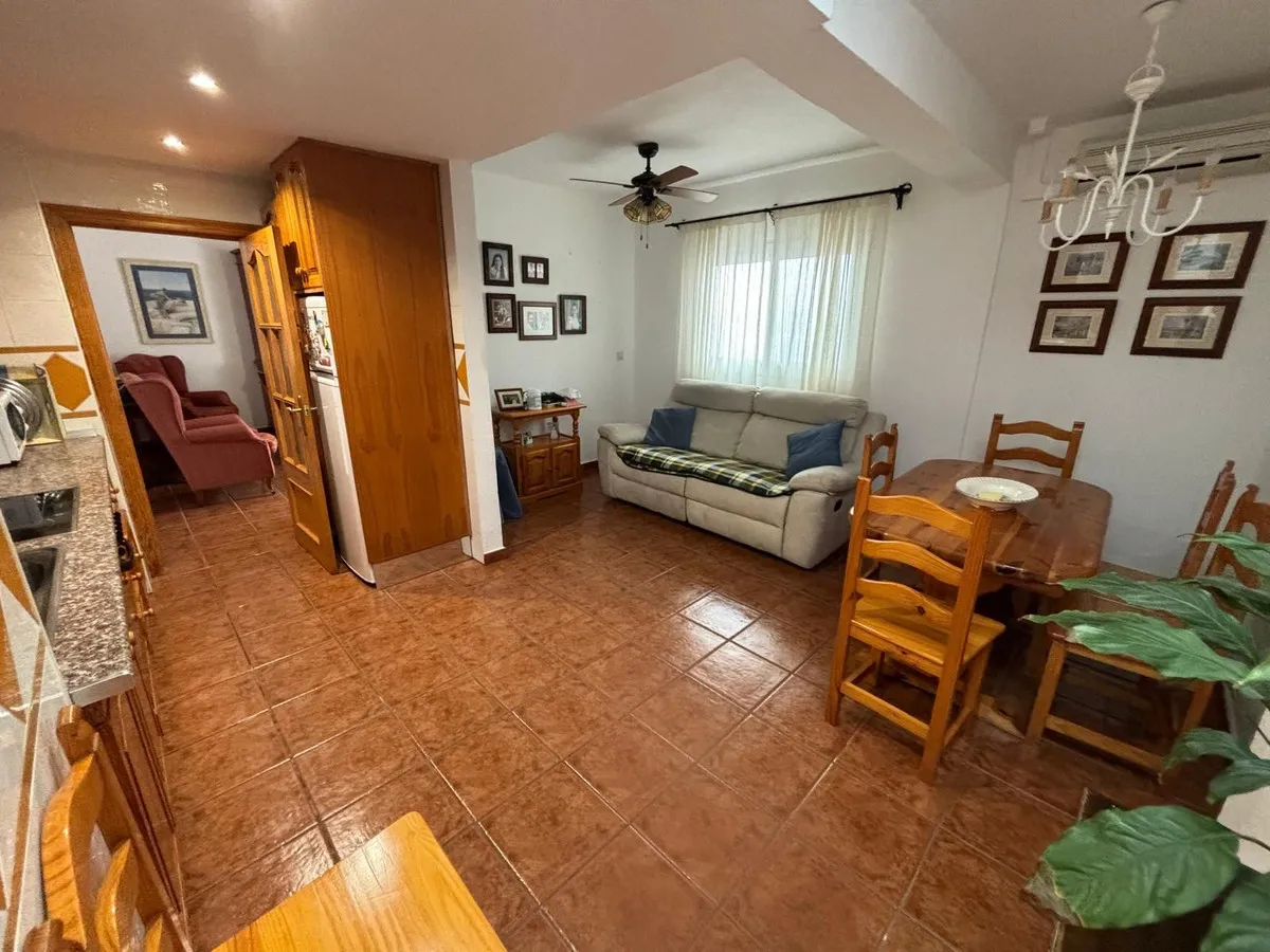 8f5d1d27-05fd-4301-a08f-a81d26a0103b