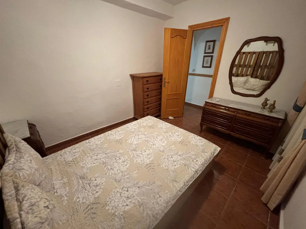 9d8546e0-36ca-4257-bece-7370fe151145