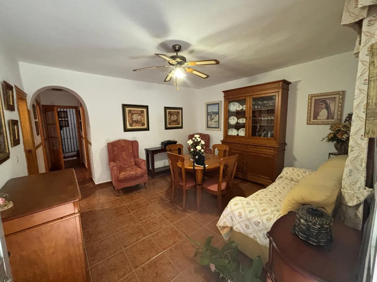 c7a6b7e2-ec37-4c59-ac60-f1b53312c4e0