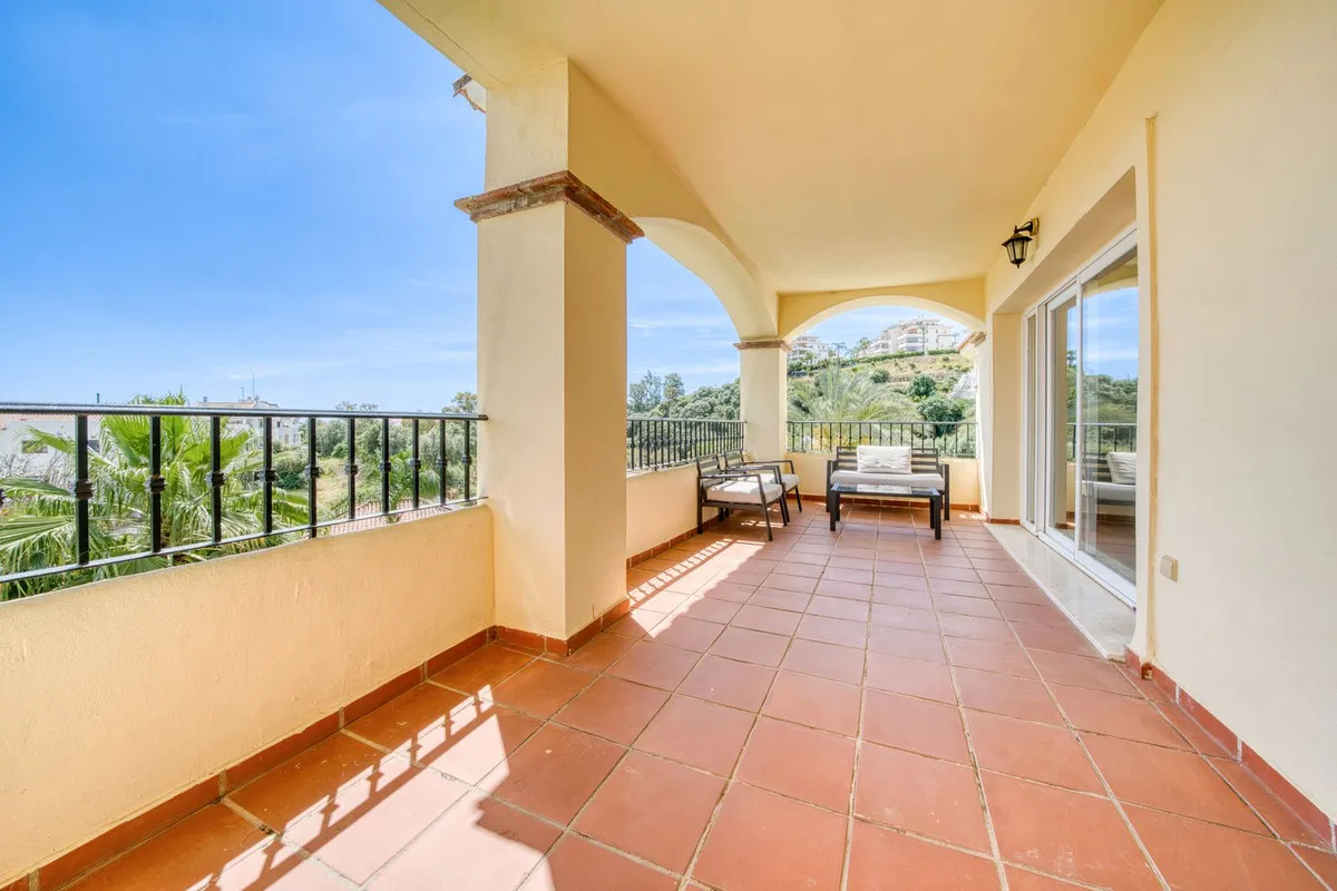 365e8bb5-4abc-429c-b64f-bcba445abfc3