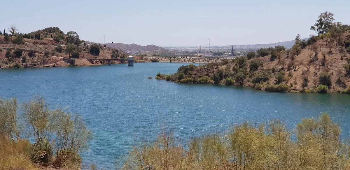 5b041977-9d09-4d36-8b0f-363d09d11677