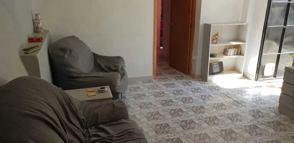 c2126f72-25f2-4927-96e6-35217a40f621