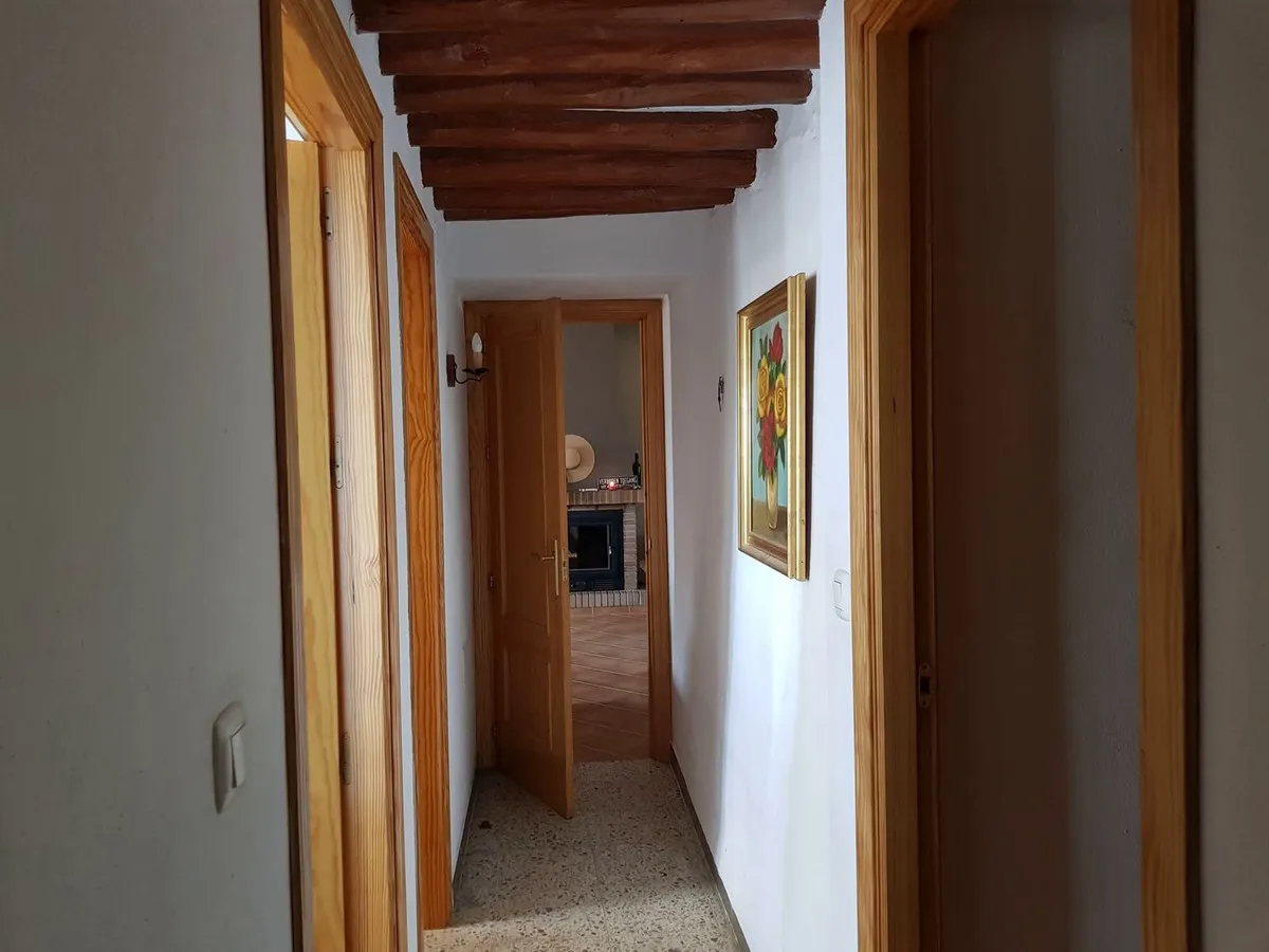 059f4836-fc26-404f-ac29-ff0f73bcb1b6