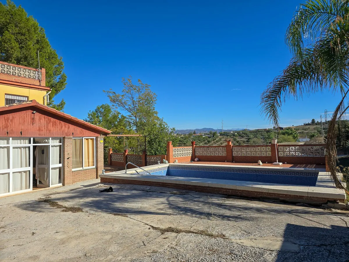 1879fa09-e5d9-4304-8120-f338bd98ea25