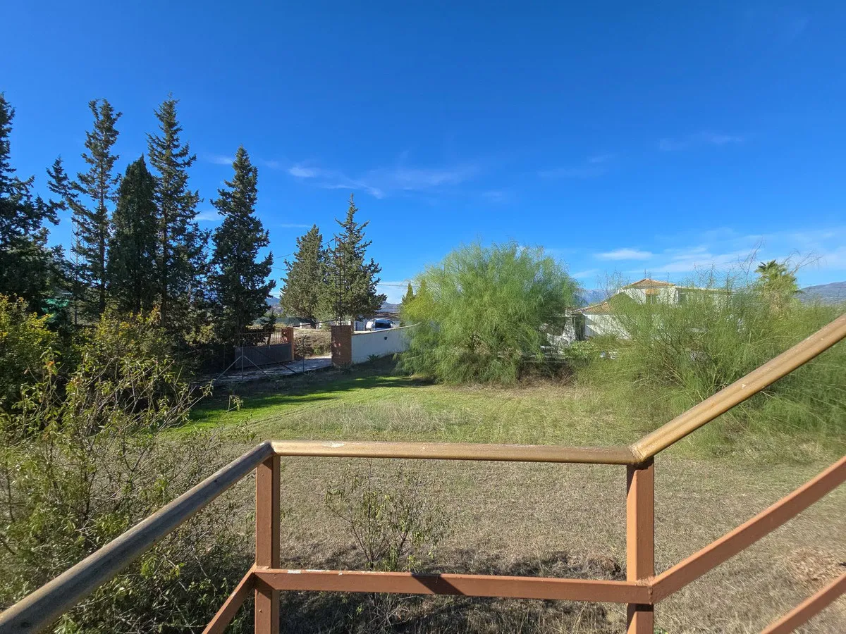 3a021208-402f-49ed-a871-9467e86be198