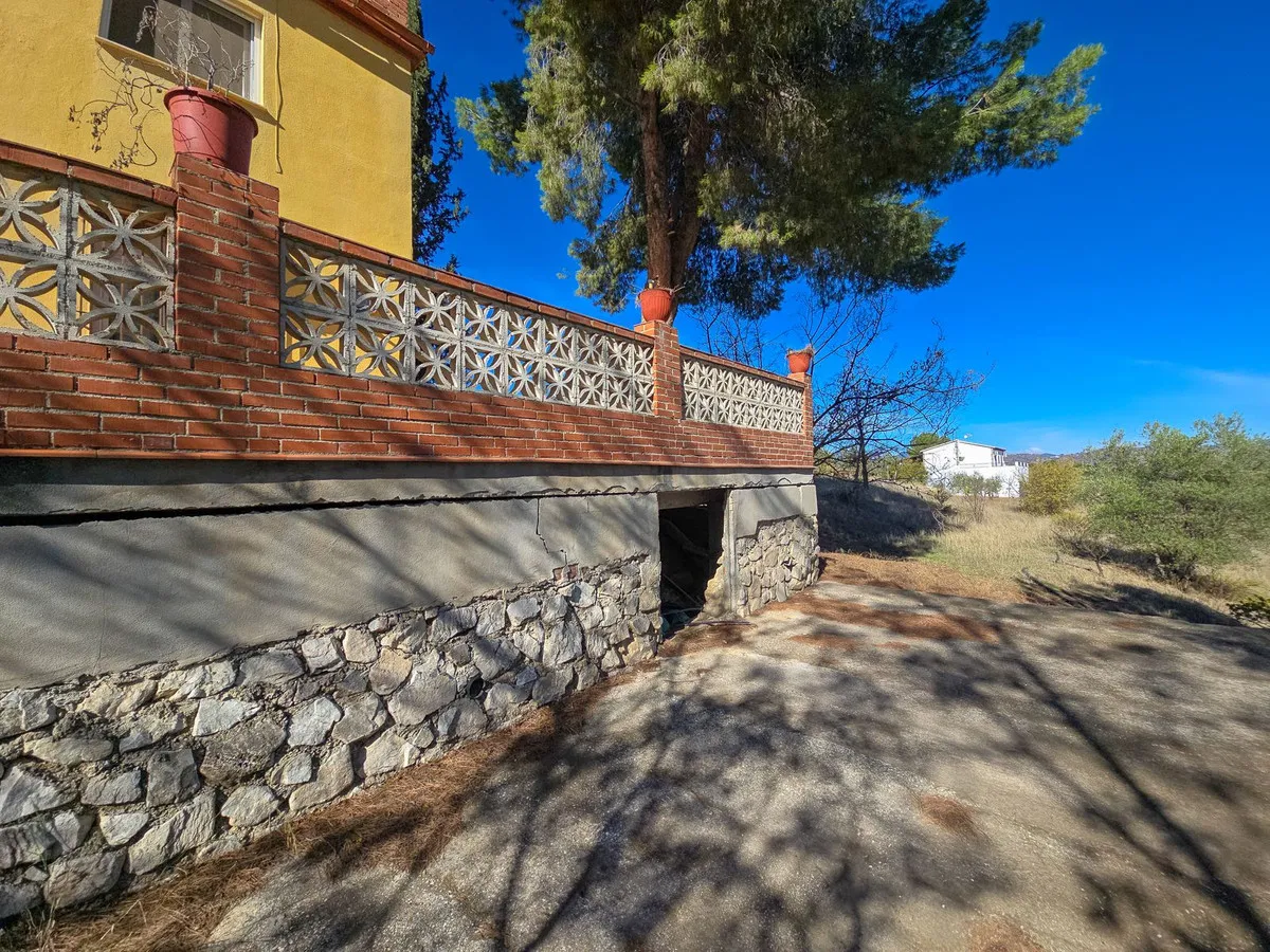 885f4e1c-98ef-49f4-9130-4ffdcd0f4fb3