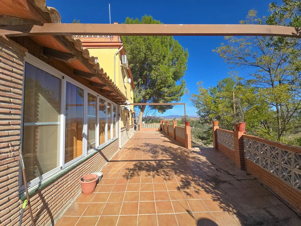 f761cac8-d806-4586-9e8d-c1c883216746