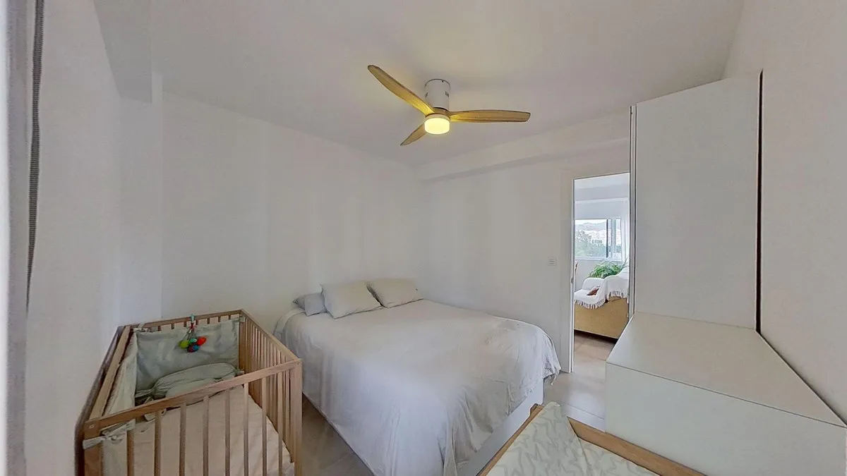 d0c89f73-9565-4f27-a04f-4ae20e8ef115