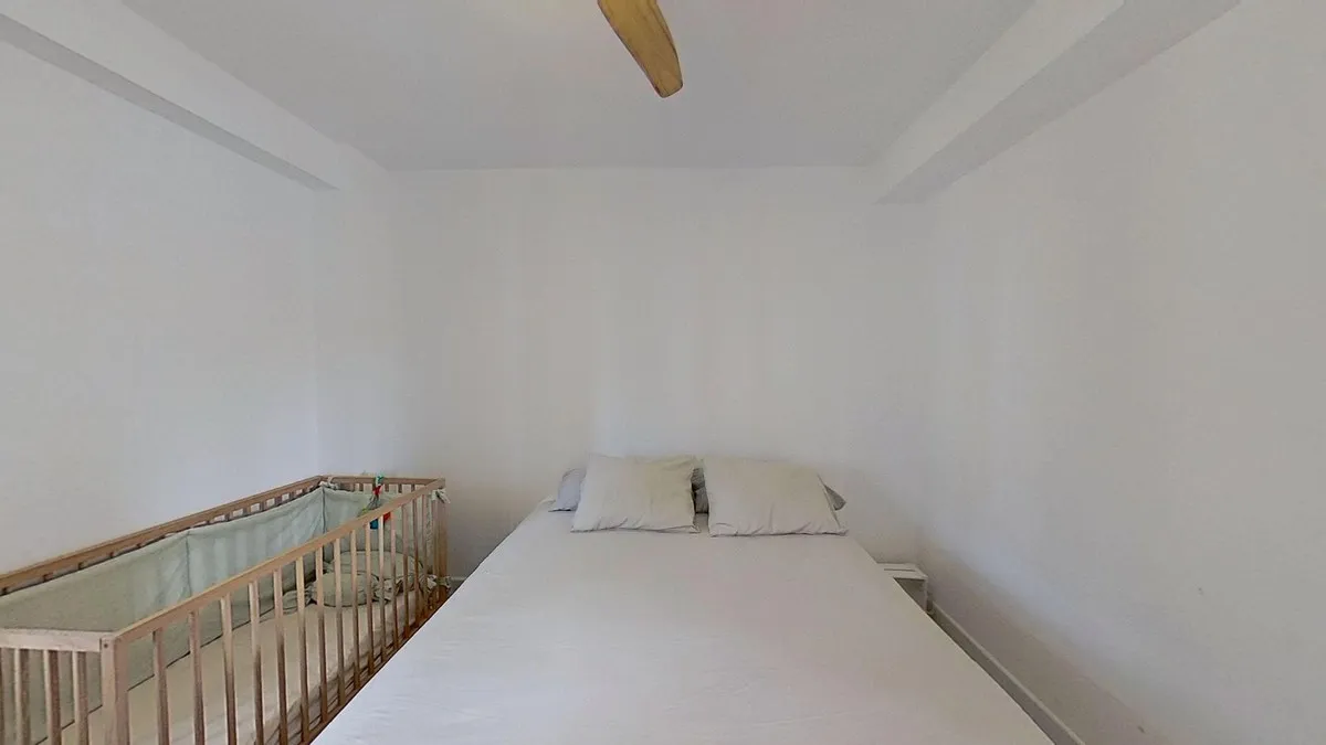 f1da5fb6-d355-4d6a-99fb-25116c3855bf