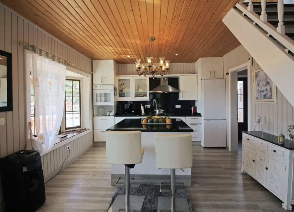 30da60ac-54fa-4c4c-bd69-2c660cbd4351