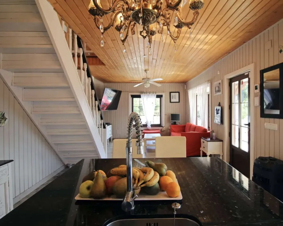 675238b7-2689-4059-80f4-fe0837a638e6