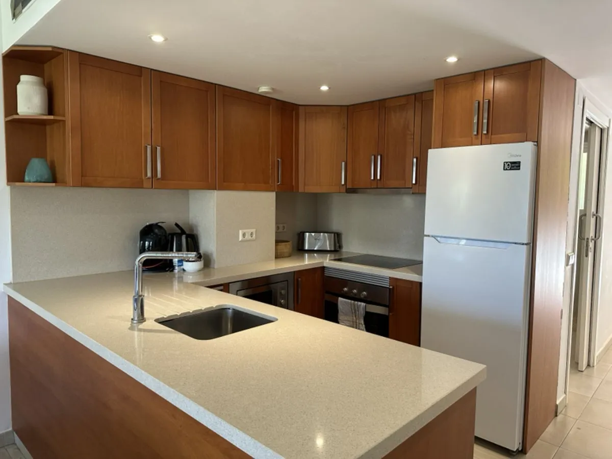 7bf38f1a-c434-434e-8c80-0a58e05a32f8