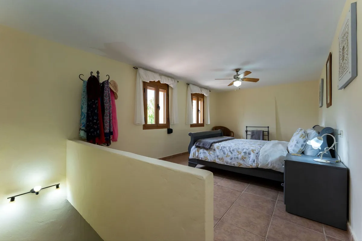 18d9505f-7e52-4efd-885f-95daef6302fd