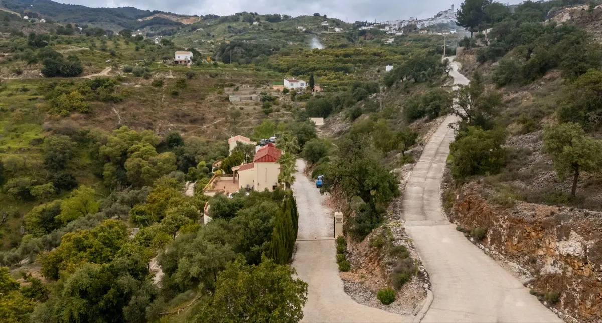 1fb1e71a-ffa9-47fb-b674-baf45df566eb