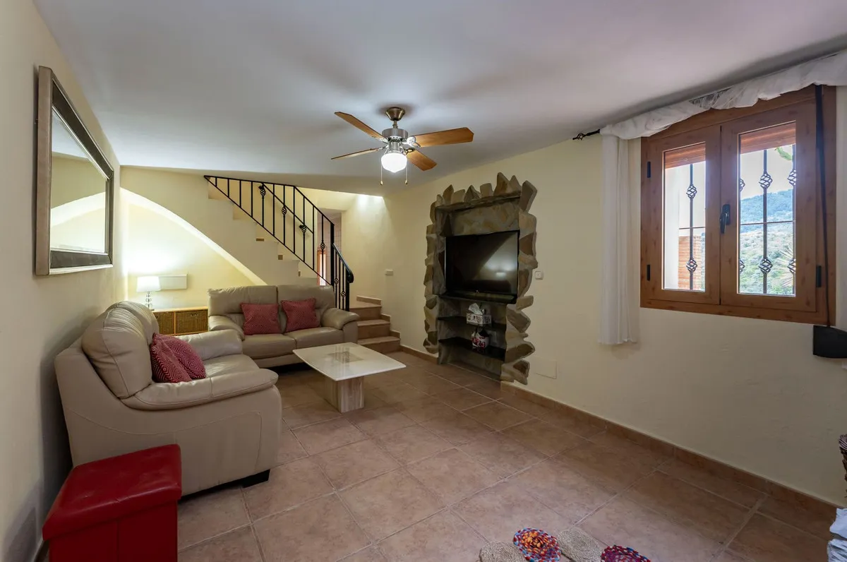 3a3008c8-5530-4d2e-a354-52da6ef50639