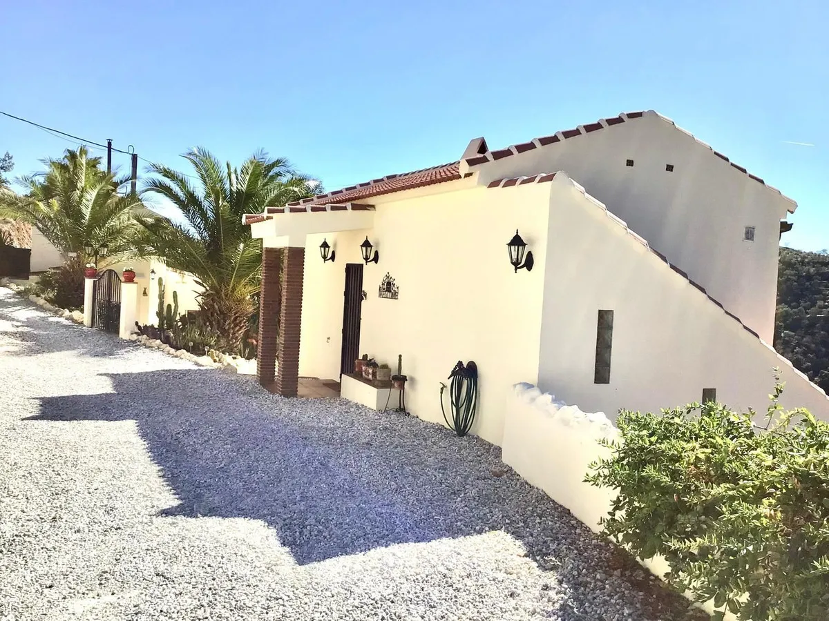 4882093b-2f27-42c6-8e6a-447aa46fc8a6