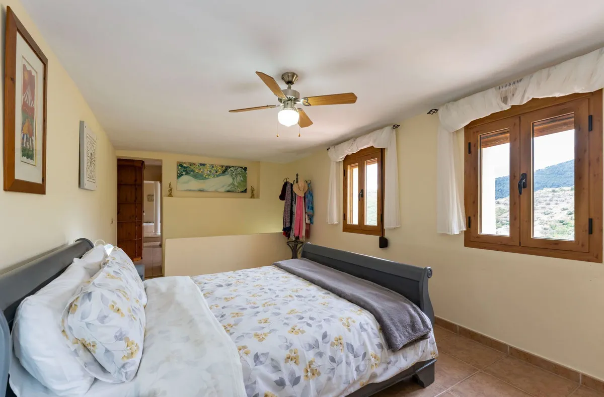 d38dc4d2-8a67-4f7c-969d-d2ba9529b001