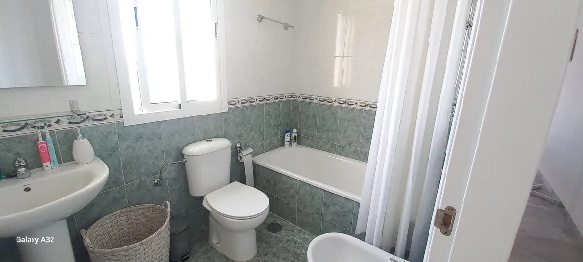 a1503c6f-6c94-45d8-b4f9-563a45ad1b04