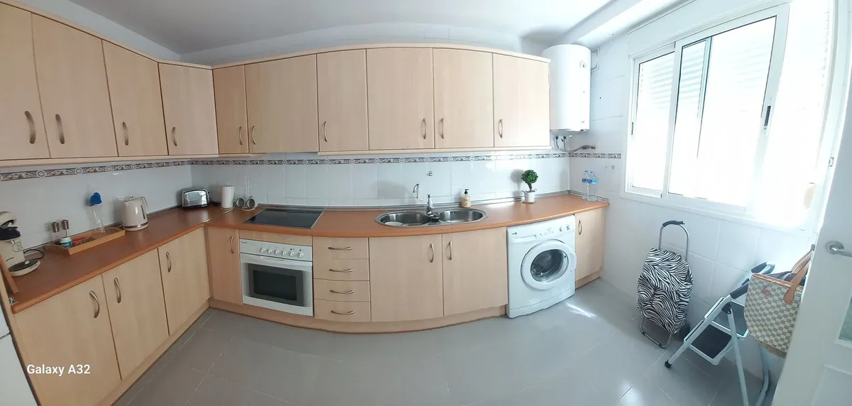 a15df64e-1afe-430a-8ca5-78f745cba031