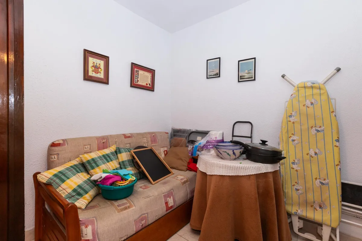 37a72776-b498-45a9-9243-487c6ed8be1e