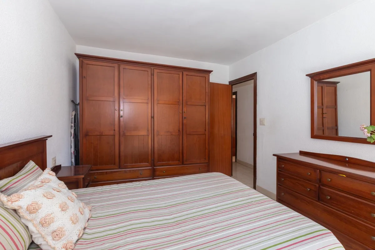 a52f6d45-26cc-48a5-9d05-a0e56e8a3956