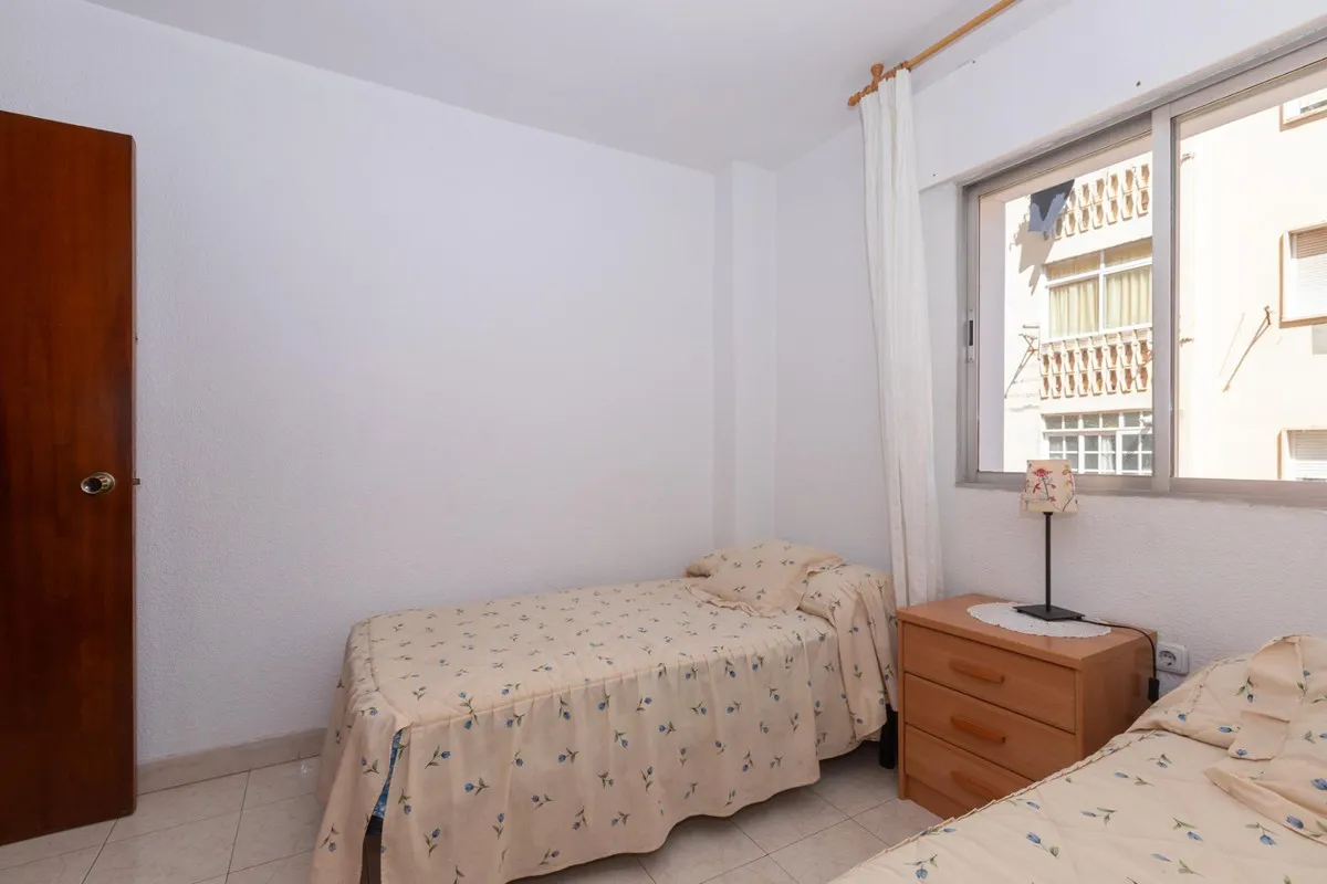 f7e85fe1-cbad-4208-92aa-3ad81e26206d