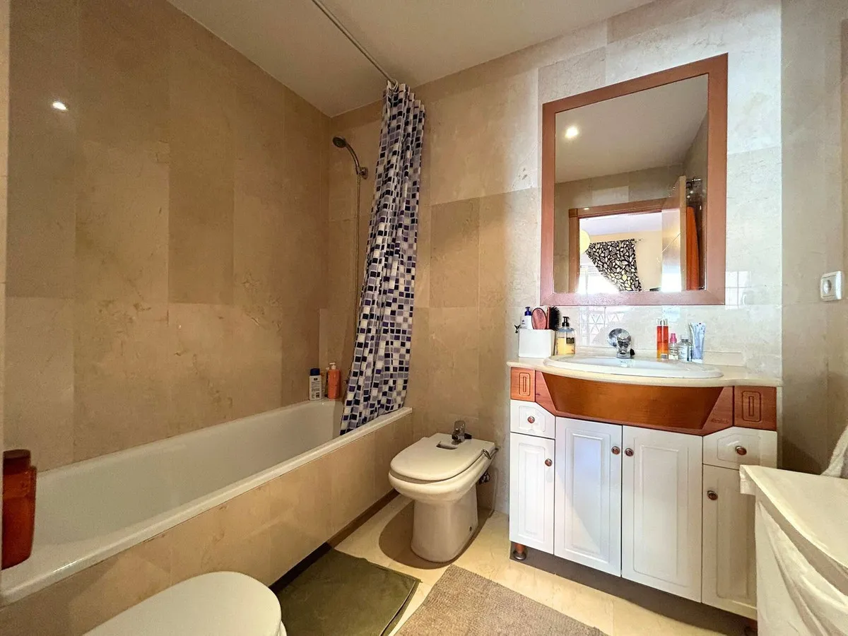 1ff2c126-f97c-4f16-a129-b29e93fdfb5c